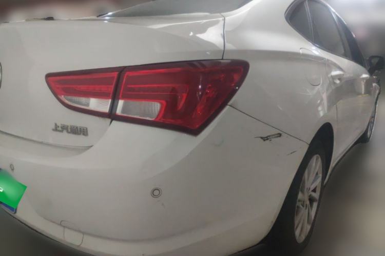 Used Buick Verano 2019 Sedan 15S Automatic Leading Model Rear Right 45 Deg