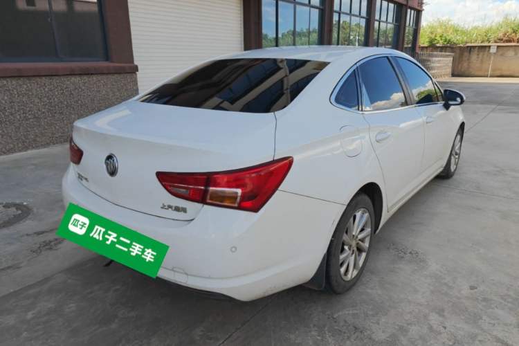 Used Buick Verano 2019 Sedan 15S Automatic Entry Model Rear Right 45 Deg