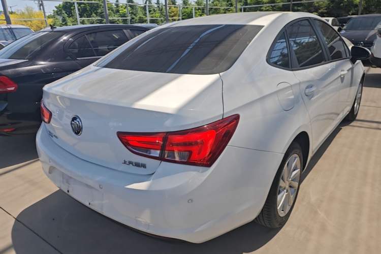 Used Buick Verano 2019 Sedan 15S Automatic Leading Model Rear Right 45 Deg