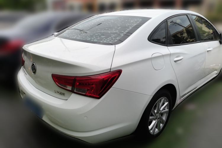 Used Buick Verano 2019 Sedan 15S Automatic Leading Model Rear Right 45 Deg