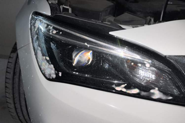 Used Buick Verano 2019 Sedan 15S Automatic Leading Model Right Front Headlight