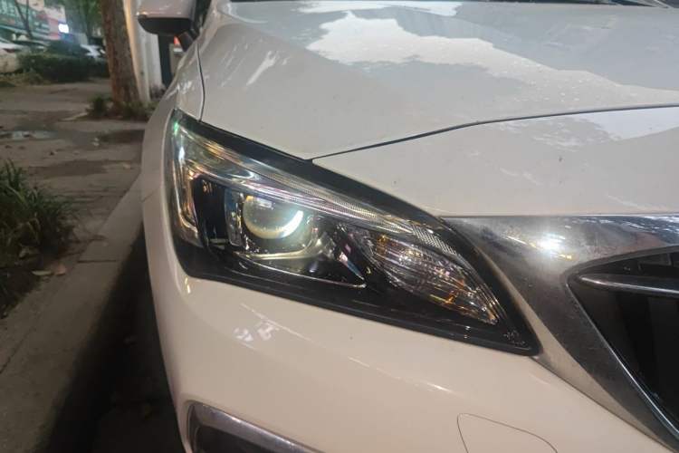 Used Buick Verano 2019 Sedan 15S Automatic Entry Model Right Front Headlight