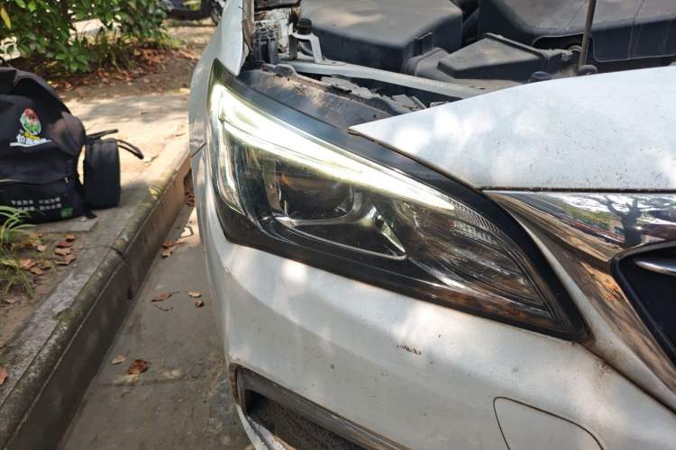 Used Buick Verano 2019 Sedan 15S Automatic Entry Model Right Front Headlight
