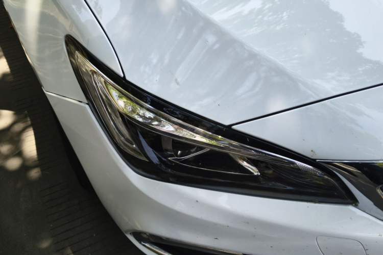 Used Buick Verano 2019 Sedan 15S Automatic Entry Model Right Front Headlight