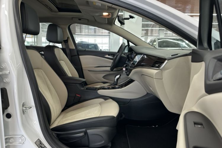 Used Buick Verano 2019 Sedan 15S Automatic Leading Model Right Front Seat