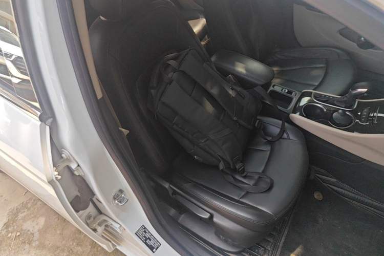 Used Buick Verano 2019 Sedan 15S Automatic Entry Model Right Front Seat