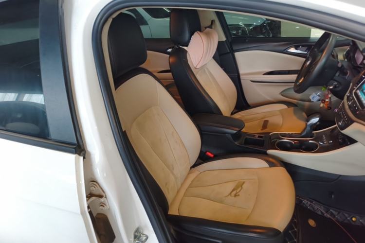Used Buick Verano 2019 Sedan 15S Automatic Leading Model Right Front Seat