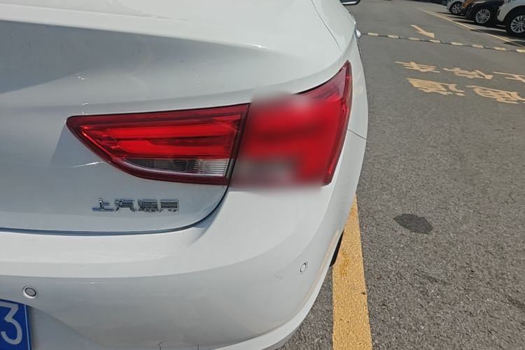 Used Buick Verano 2019 Sedan 20T Dual-Clutch Leading Model Right Rear Taillight