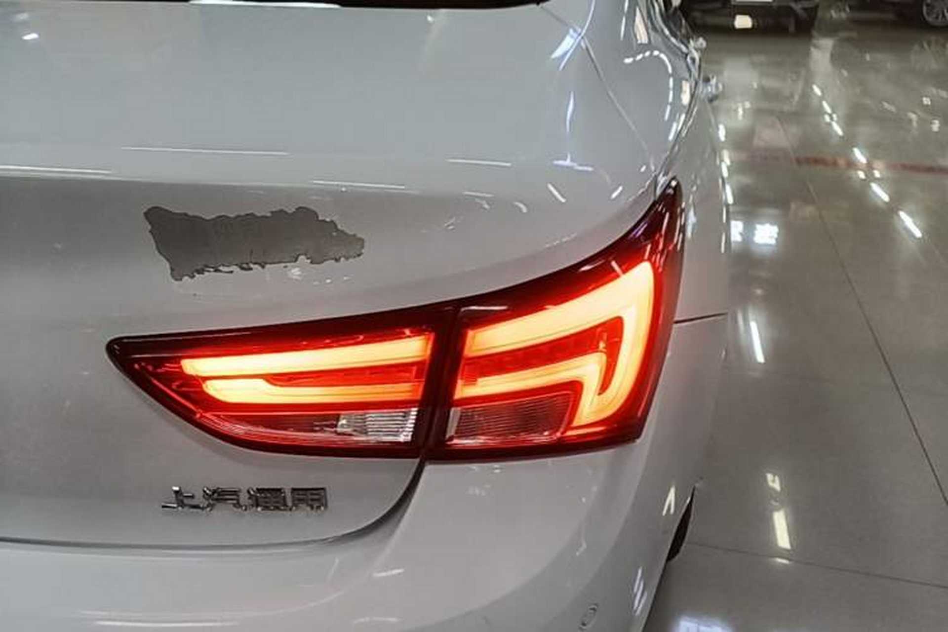 Used Buick Verano 2019 Sedan 20T Dual-Clutch Leading Model Right Rear Taillight