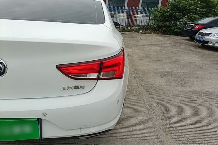 Used Buick Verano 2019 Sedan 20T Dual-Clutch Leading Model Right Rear Taillight