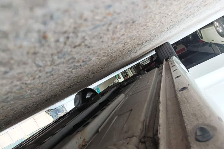 Used Buick Verano 2019 Sedan 15S Automatic Leading Model Right Side Sill