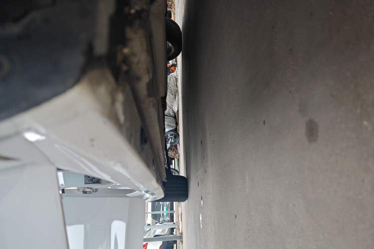 Used Buick Verano 2019 Sedan 15S Automatic Leading Model Right Side Sill