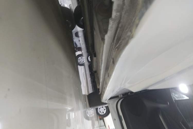 Used Buick Verano 2019 Sedan 20T Dual-Clutch Leading Model Right Side Sill