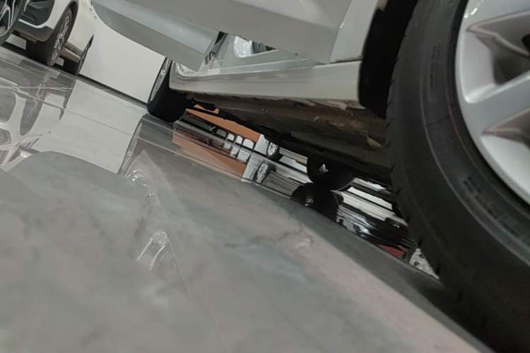 Used Buick Verano 2019 Sedan 15S Automatic Entry Model Right Side Sill