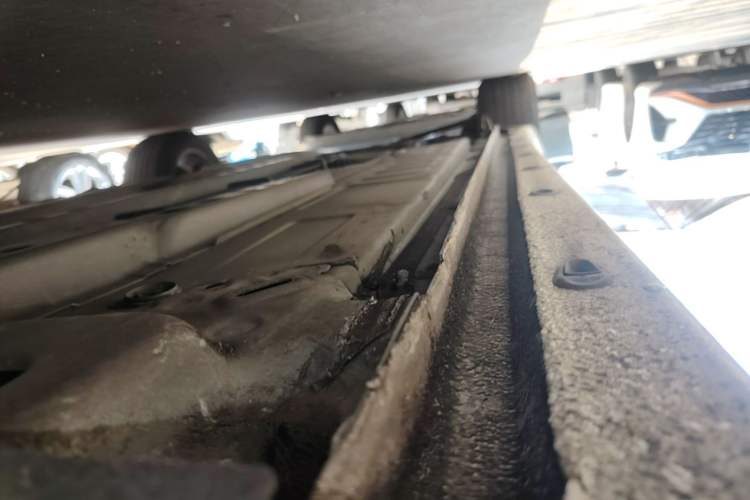 Used Buick Verano 2019 Sedan 15S Automatic Leading Model Right Side Sill