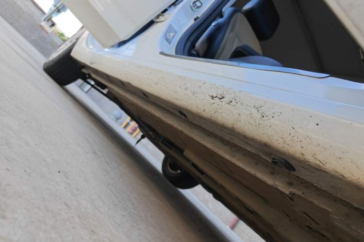 Used Buick Verano 2019 Sedan 15S Automatic Entry Model Right Side Sill