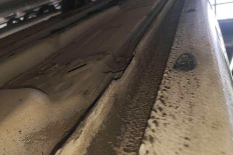 Used Buick Verano 2019 Sedan 20T Dual-Clutch Leading Model Right Side Sill