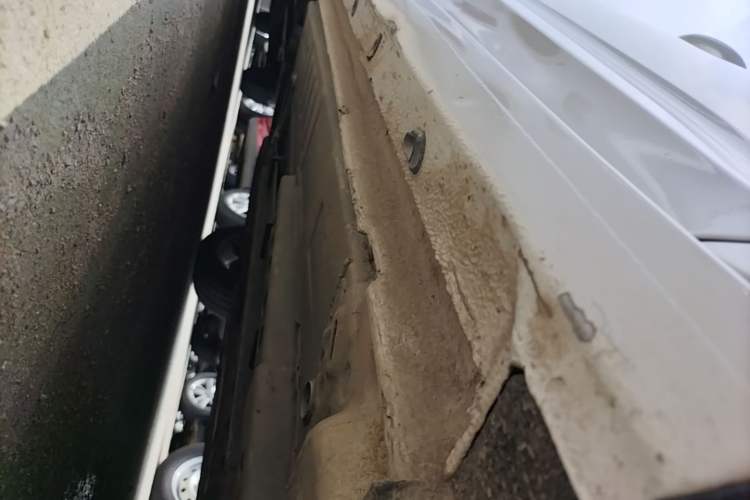Used Buick Verano 2019 Sedan 15S Automatic Entry Model Right Side Sill