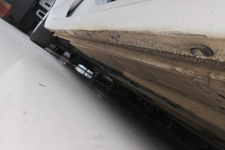 Used Buick Verano 2019 Sedan 15S Automatic Leading Model Right Side Sill