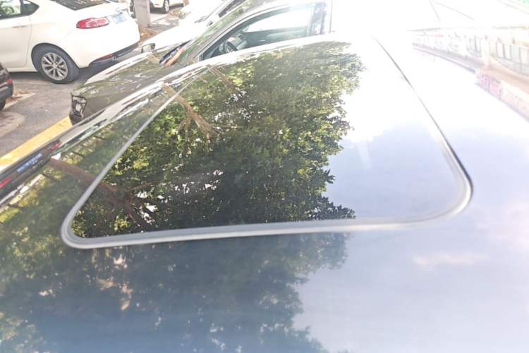 Used Buick Verano 2019 Sedan 15S Automatic Entry Model Roof