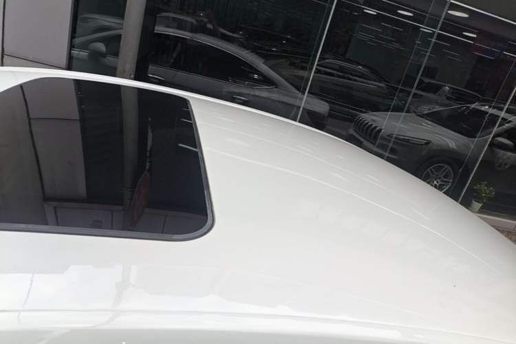 Used Buick Verano 2019 Sedan 15S Automatic Entry Model Roof
