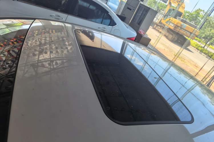 Used Buick Verano 2019 Sedan 15S Automatic Entry Model Roof