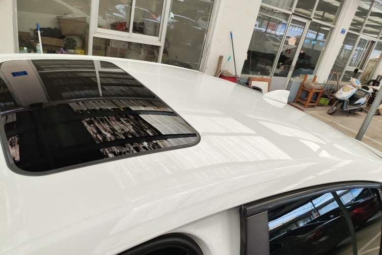 Used Buick Verano 2019 Sedan 20T Dual-Clutch Leading Model Roof