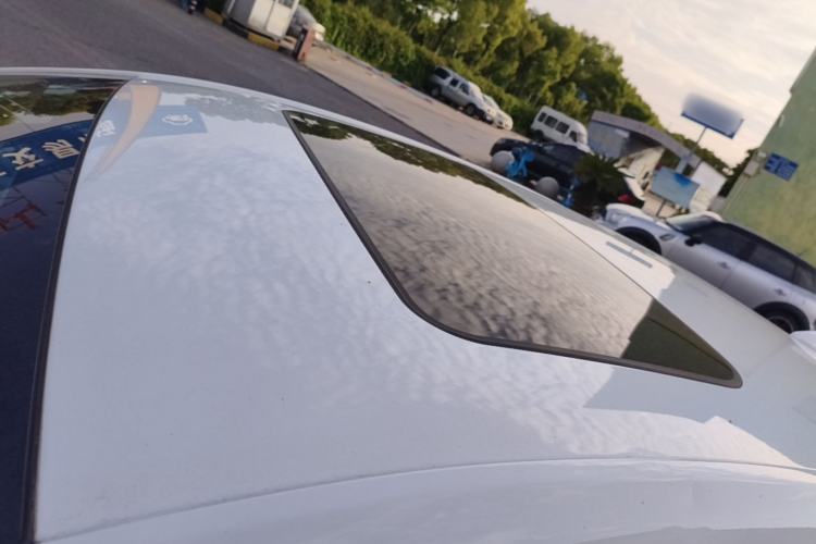 Used Buick Verano 2019 Sedan 20T Dual-Clutch Elite Model Roof