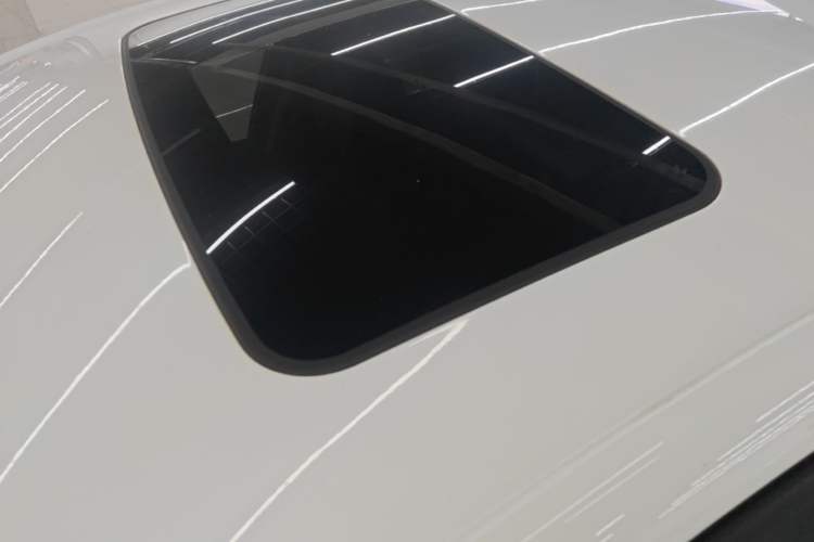 Used Buick Verano 2019 Sedan 20T Dual-Clutch Leading Model Roof