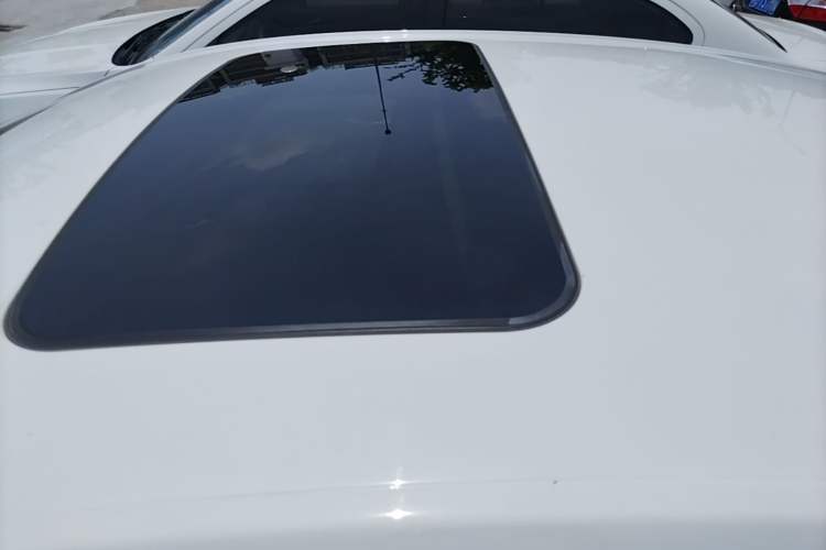 Used Buick Verano 2019 Sedan 15S Automatic Entry Model Roof