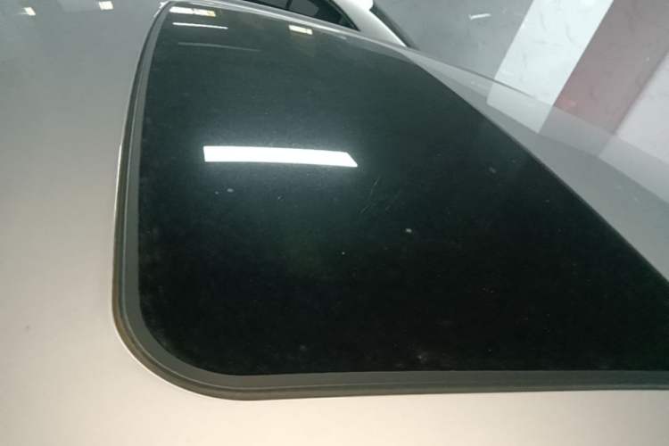 Used Buick Verano 2019 Sedan 15S Automatic Leading Model Roof