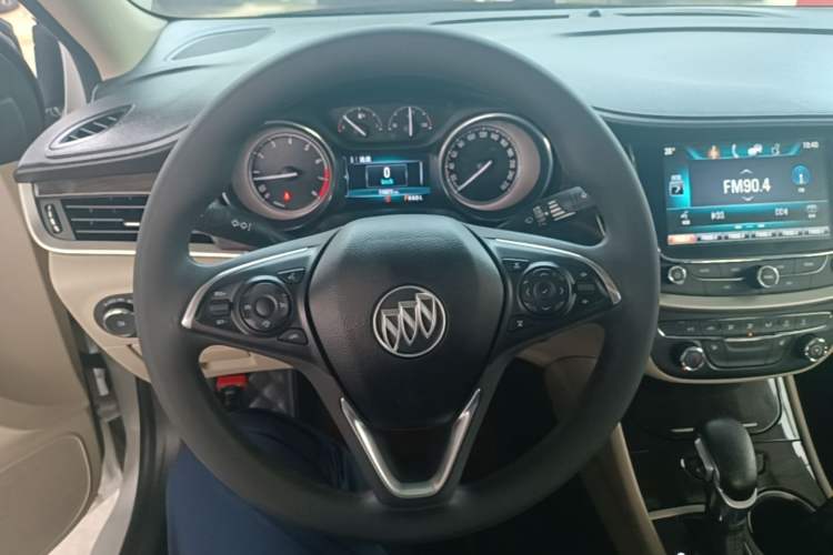 Used Buick Verano 2019 Sedan 15S Automatic Leading Model Steering Wheel