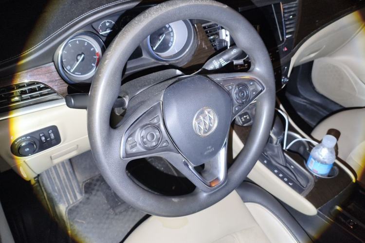 Used Buick Verano 2019 Sedan 15S Automatic Leading Model Steering Wheel