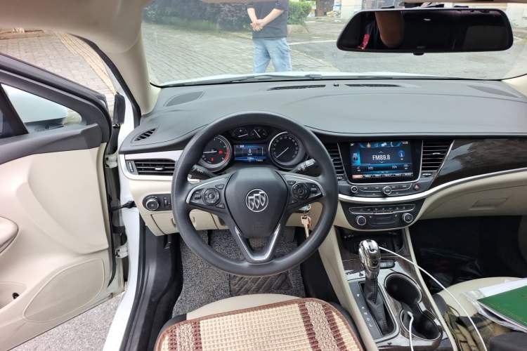 Used Buick Verano 2019 Sedan 15S Automatic Leading Model Steering Wheel