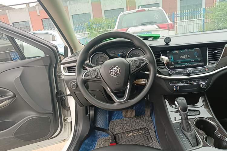 Used Buick Verano 2019 Sedan 20T Dual-Clutch Leading Model Steering Wheel