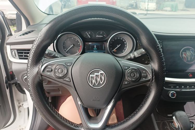 Used Buick Verano 2019 Sedan 20T Dual-Clutch Leading Model Steering Wheel