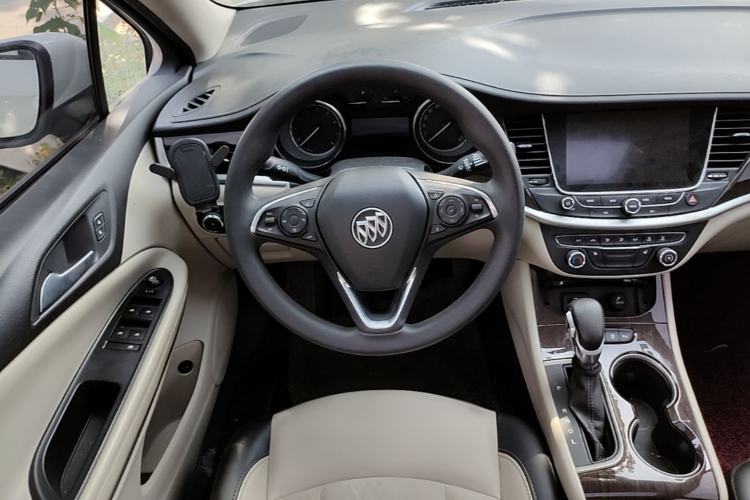 Used Buick Verano 2019 Sedan 15S Automatic Leading Model Steering Wheel