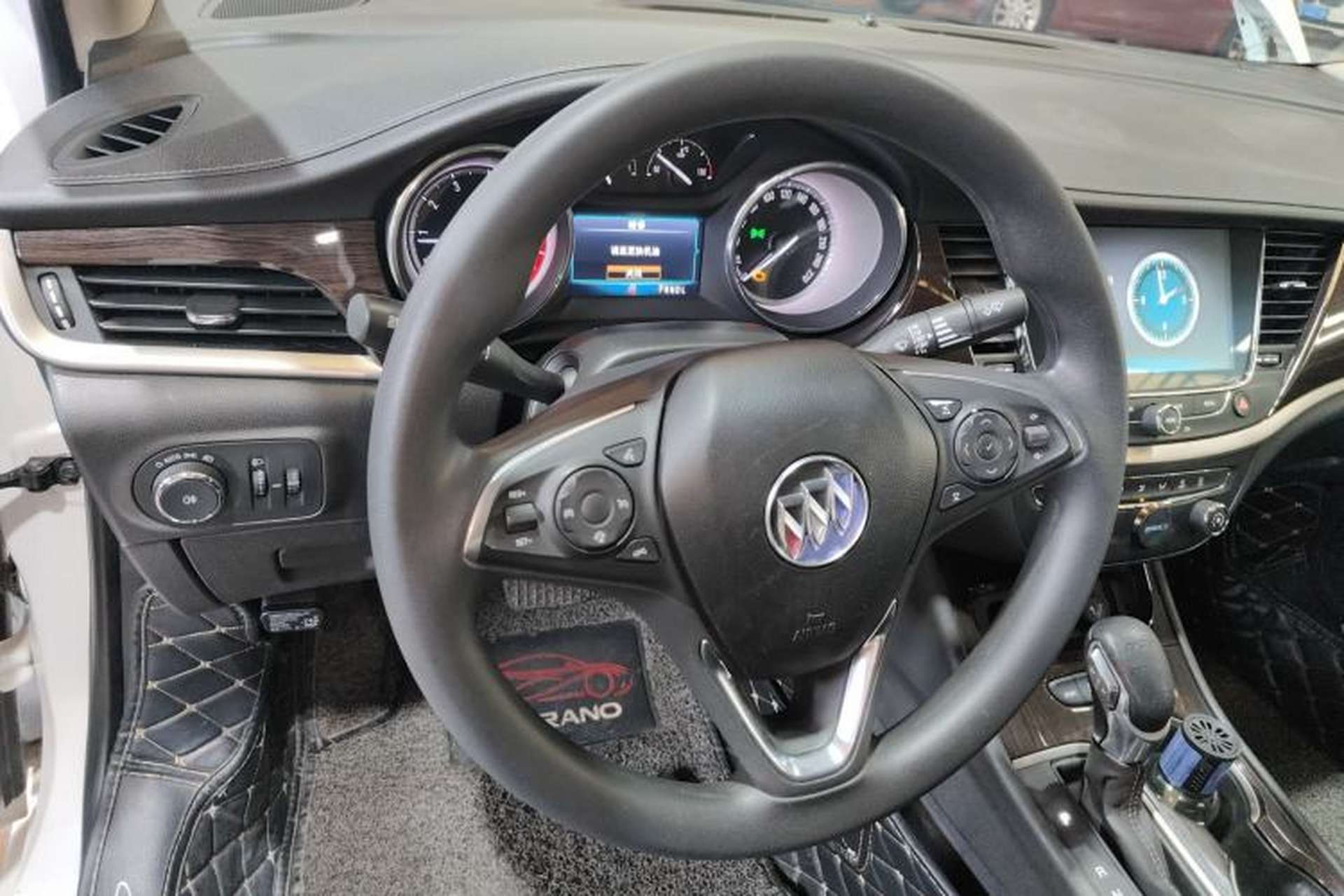 Used Buick Verano 2019 Sedan 20T Dual-Clutch Leading Model Steering Wheel