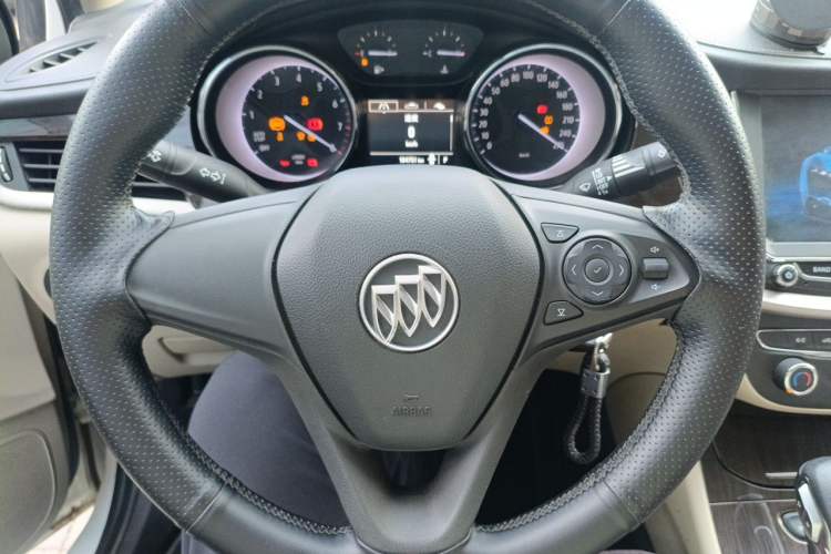 Used Buick Verano 2019 Sedan 15S Automatic Entry Model Steering Wheel