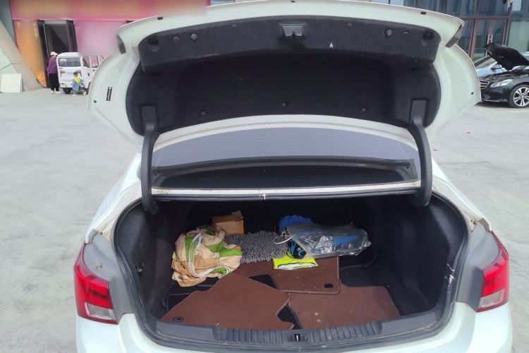 Used Buick Verano 2019 Sedan 15S Automatic Leading Model Trunk