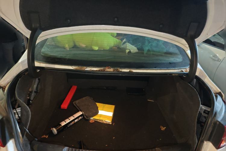 Used Buick Verano 2019 Sedan 15S Automatic Entry Model Trunk