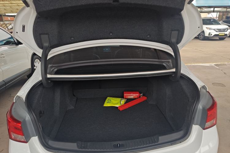 Used Buick Verano 2019 Sedan 15S Automatic Leading Model Trunk