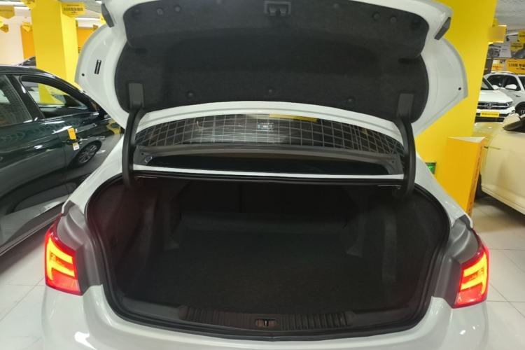 Used Buick Verano 2019 Sedan 15S Automatic Leading Model Trunk