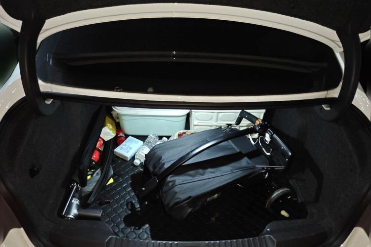 Used Buick Verano 2019 Sedan 15S Automatic Leading Model Trunk