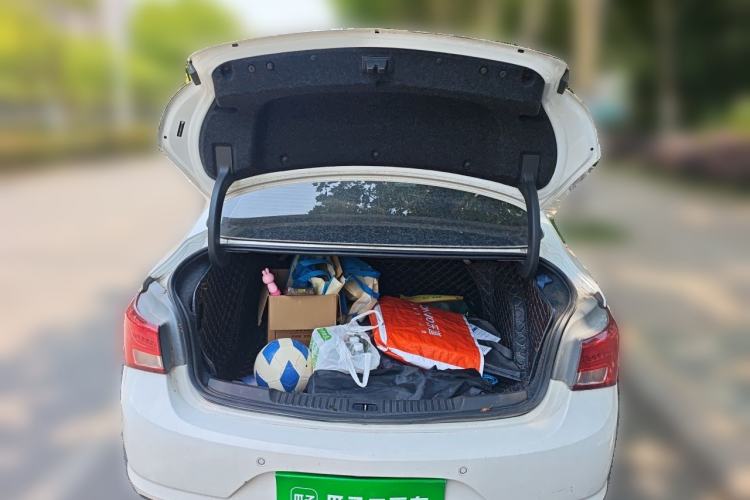 Used Buick Verano 2019 Sedan 15S Automatic Leading Model Trunk