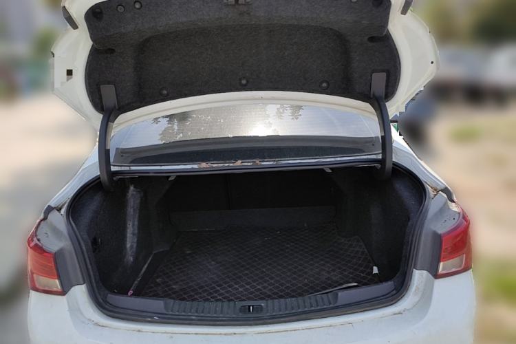 Used Buick Verano 2019 Sedan 15S Automatic Leading Model Trunk