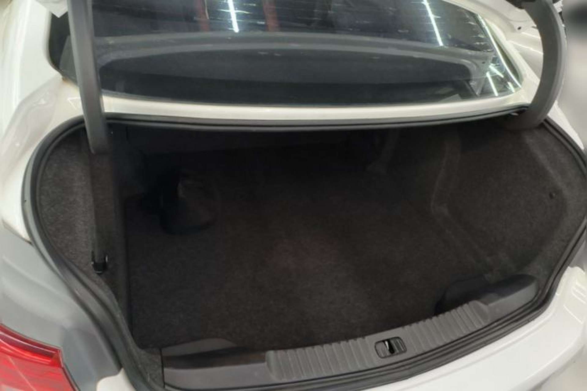 Used Buick Verano 2019 Sedan 15S Automatic Leading Model Trunk