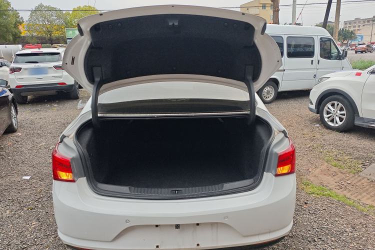 Used Buick Verano 2019 Sedan 15S Automatic Leading Model Trunk