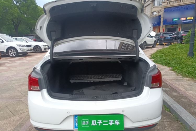Used Buick Verano 2019 Sedan 15S Automatic Leading Model Trunk