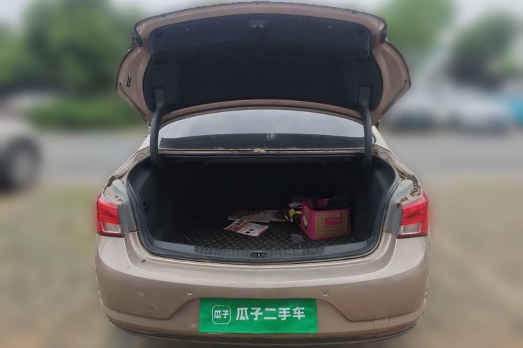 Used Buick Verano 2019 Sedan 15S Automatic Leading Model Trunk
